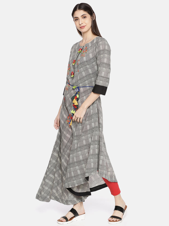 Neerus Black & Grey Embroidered High Low Kurta