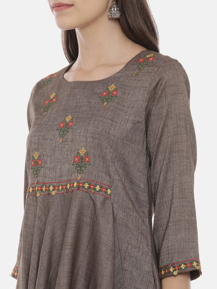 Neerus Grey Embroidered High Low Kurta
