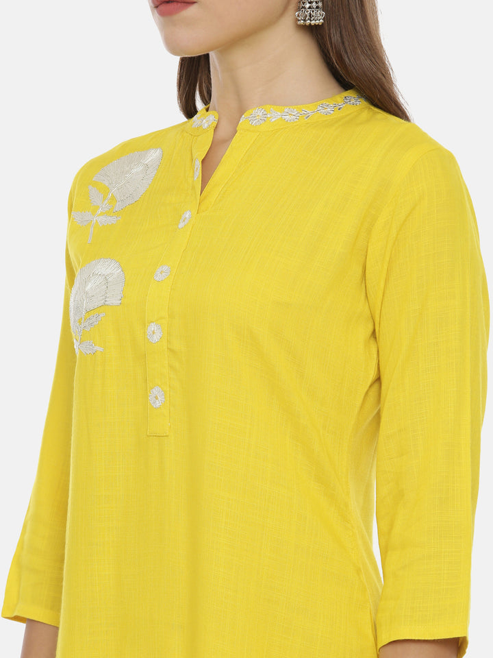 Neerus Yellow Embellished Straight Kurta