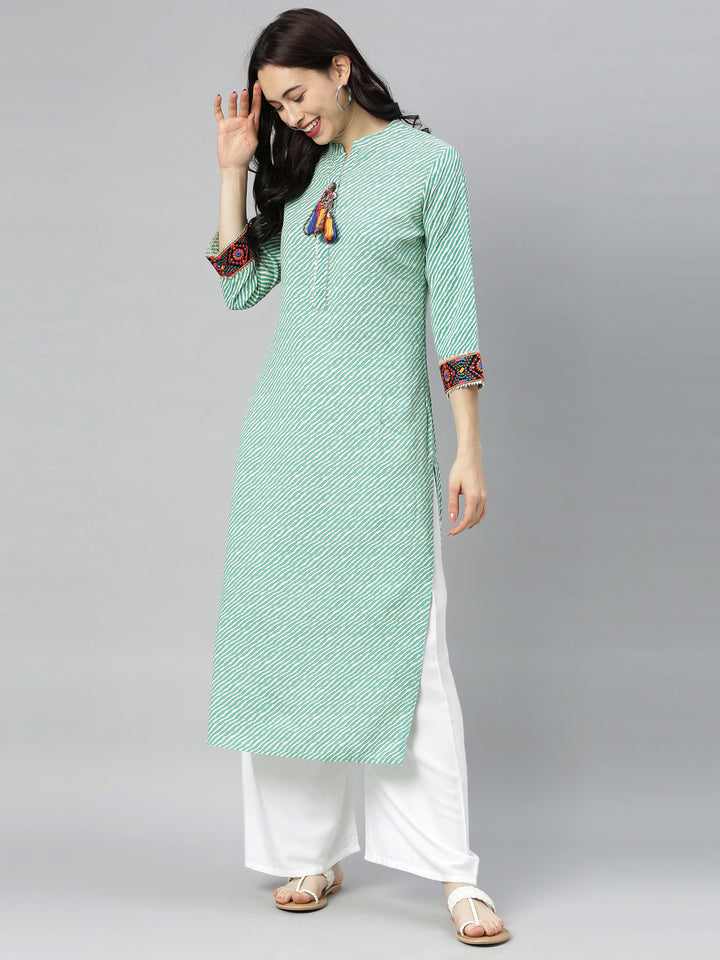 Neerus Green Striped Straight Kurta