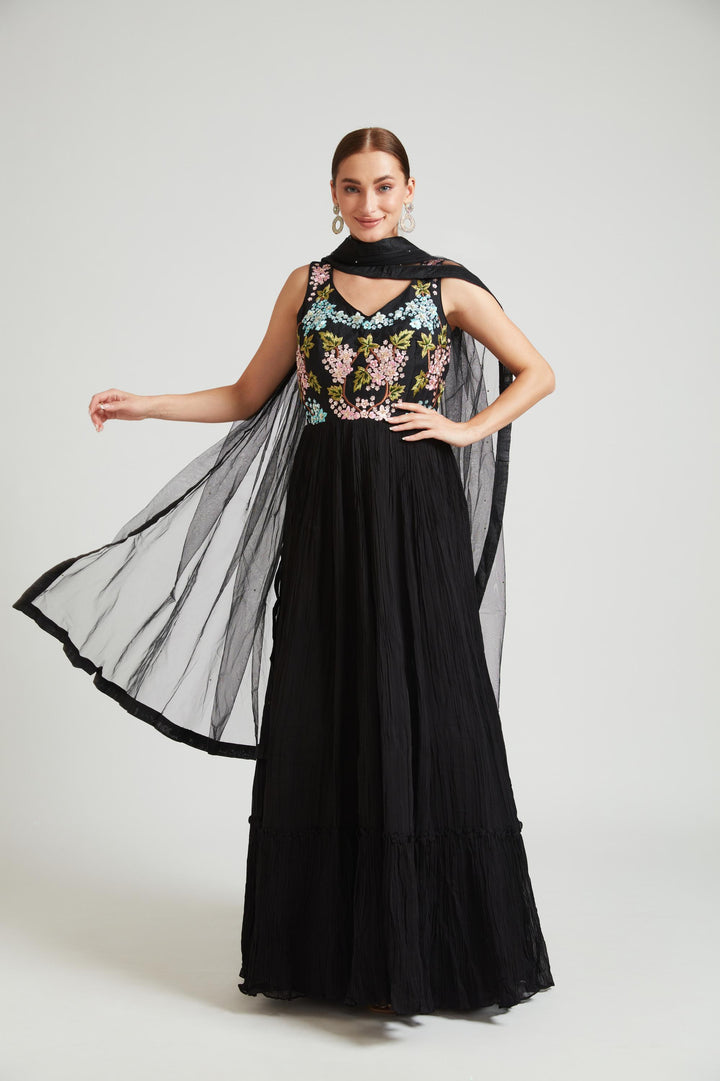 Neerus Black Color Georgette Fabric Kurta Set