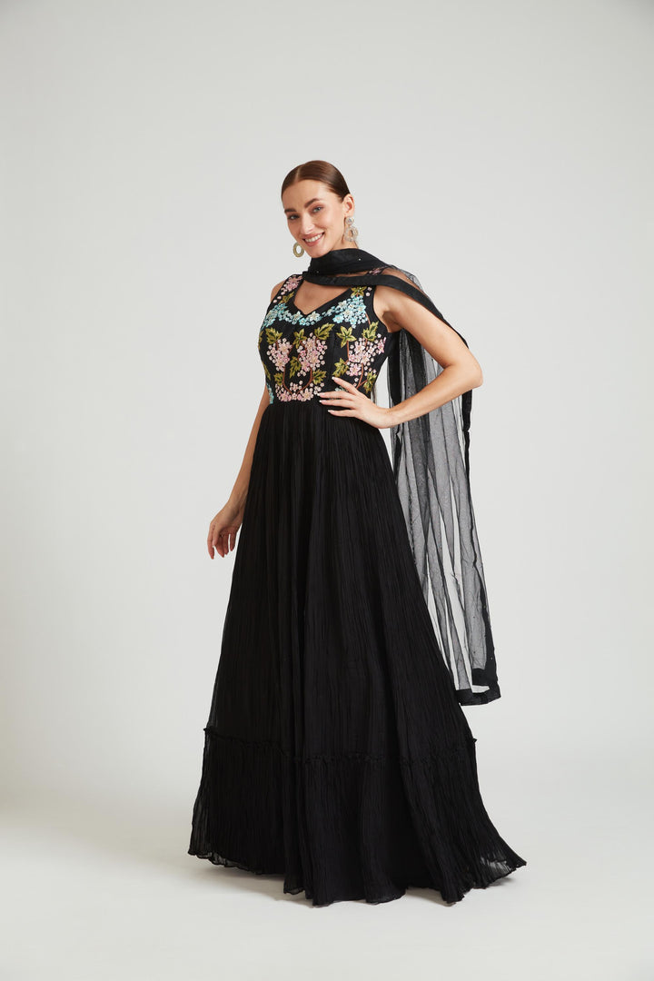 Neerus Black Color Georgette Fabric Kurta Set