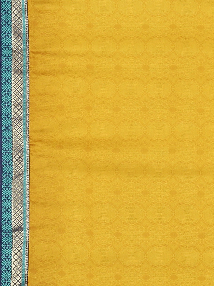 Neerus Yellow Printed Saree With Blouse
