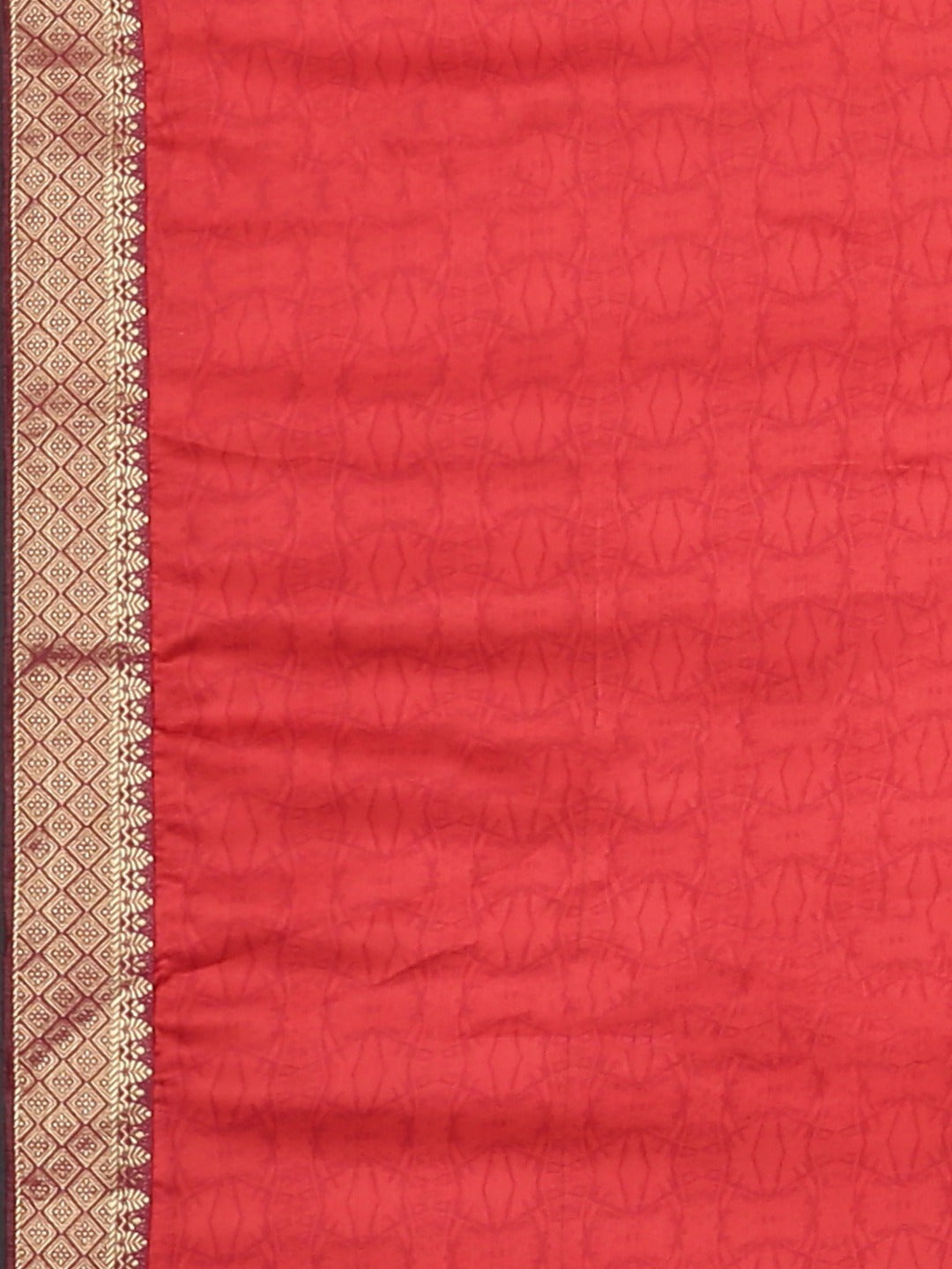 Neerus Red Printed Saree With Blouse