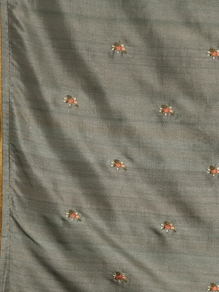 Neerus Olive Printed Saree With Blouse