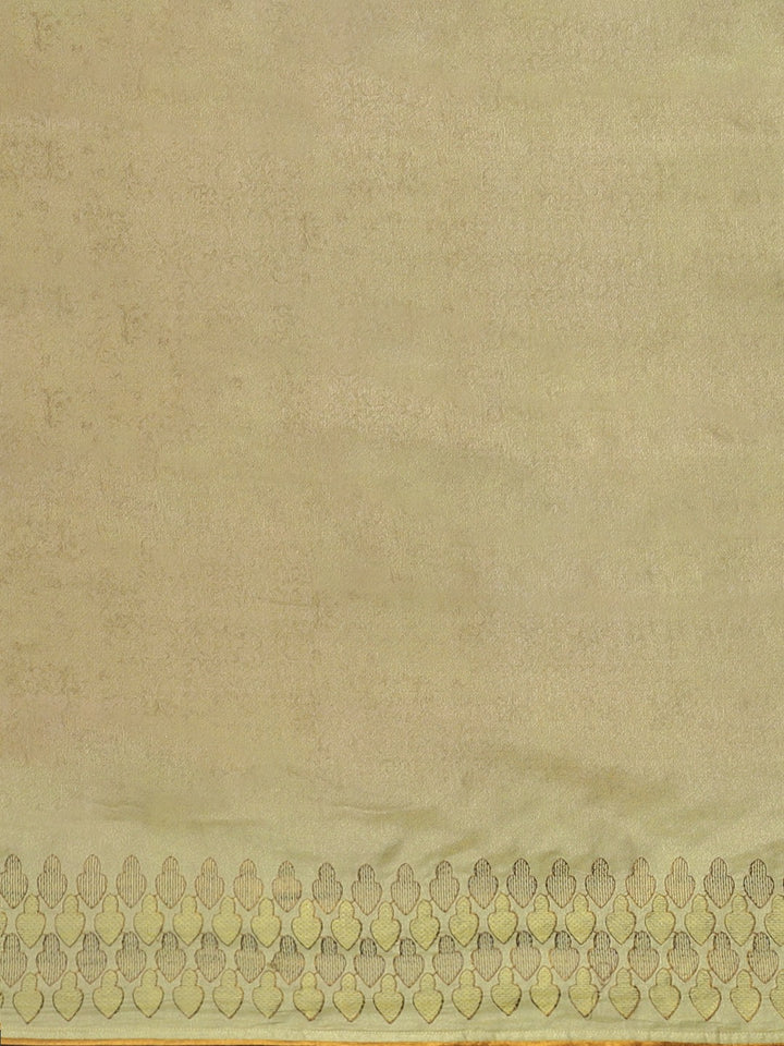 Neerus Green Printed Saree With Blouse