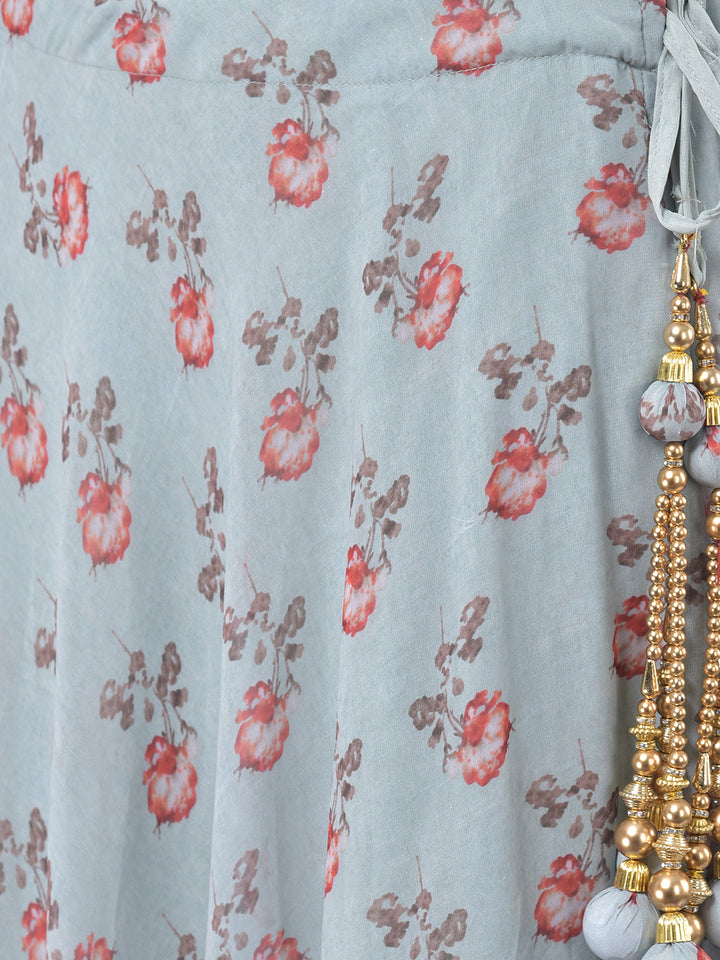 Neerus Green Georgette Embellished Lehenga Set - detail view 3