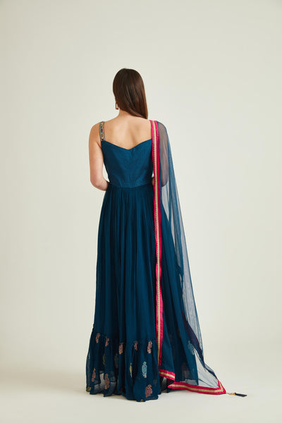 Neeru'S PEACOCK Colour GEORGETTE Fabric SUIT