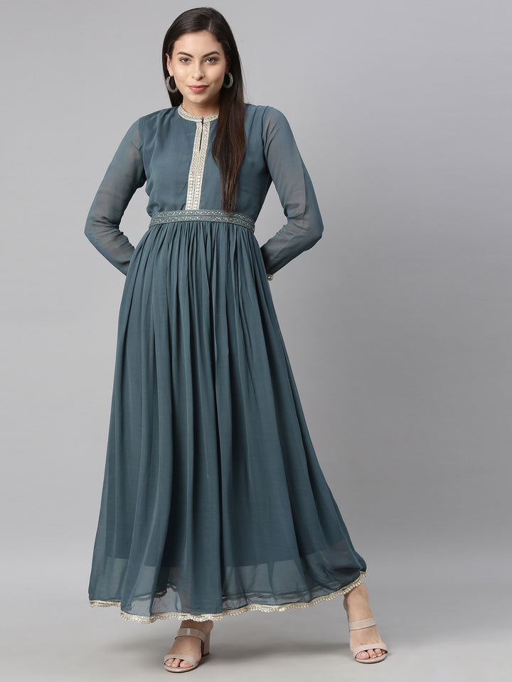 Neerus Grey georgette solid kurta - detail view 3