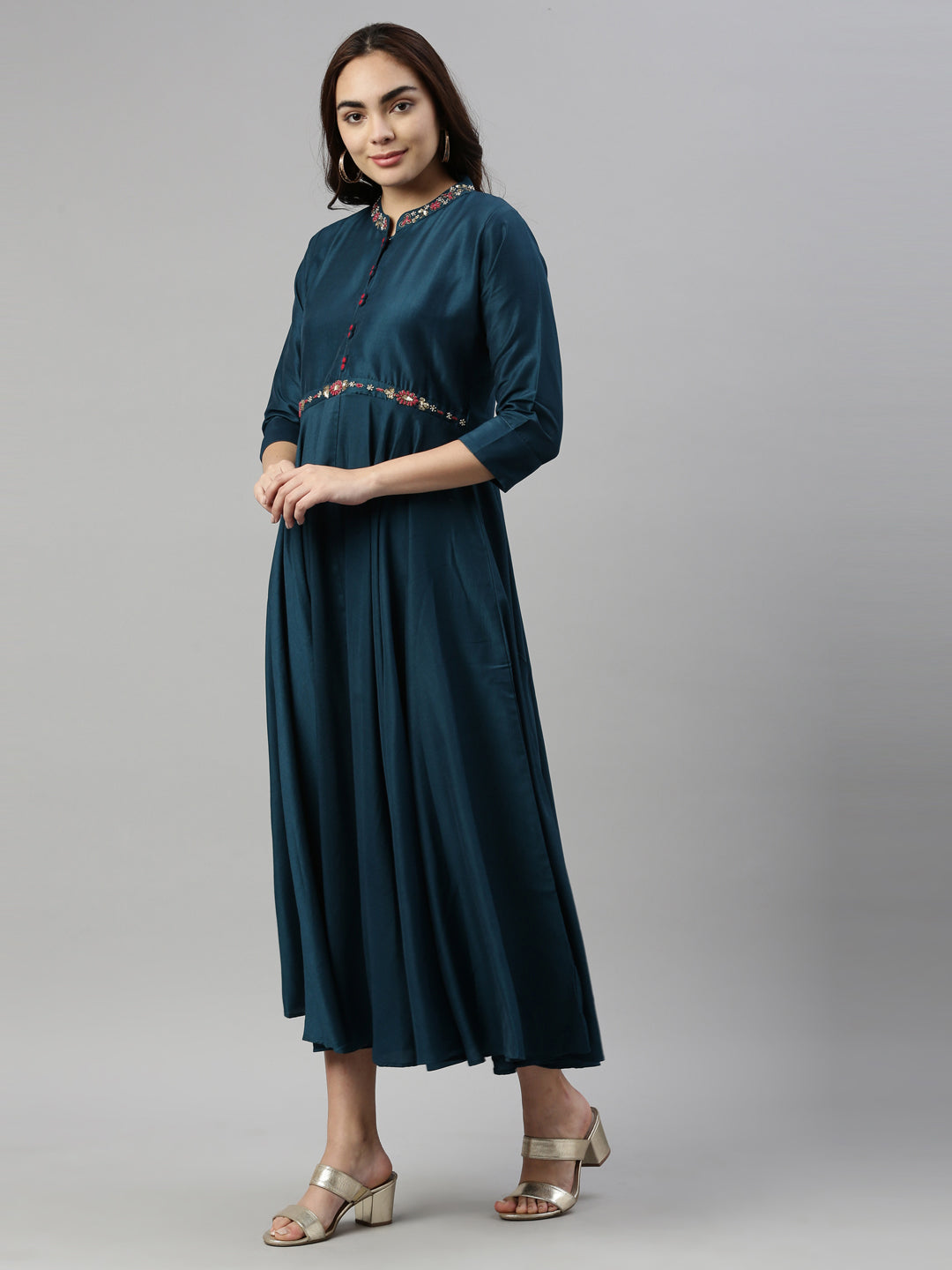 Neeru's B Green Color Silk Fabric Kurta