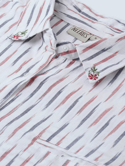 Neerus Women White  Red Woven Design Straight Fusion Kurta