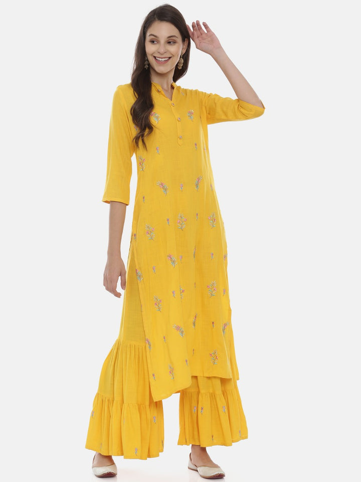 Neerus Yellow Embroidered Straight Kurta