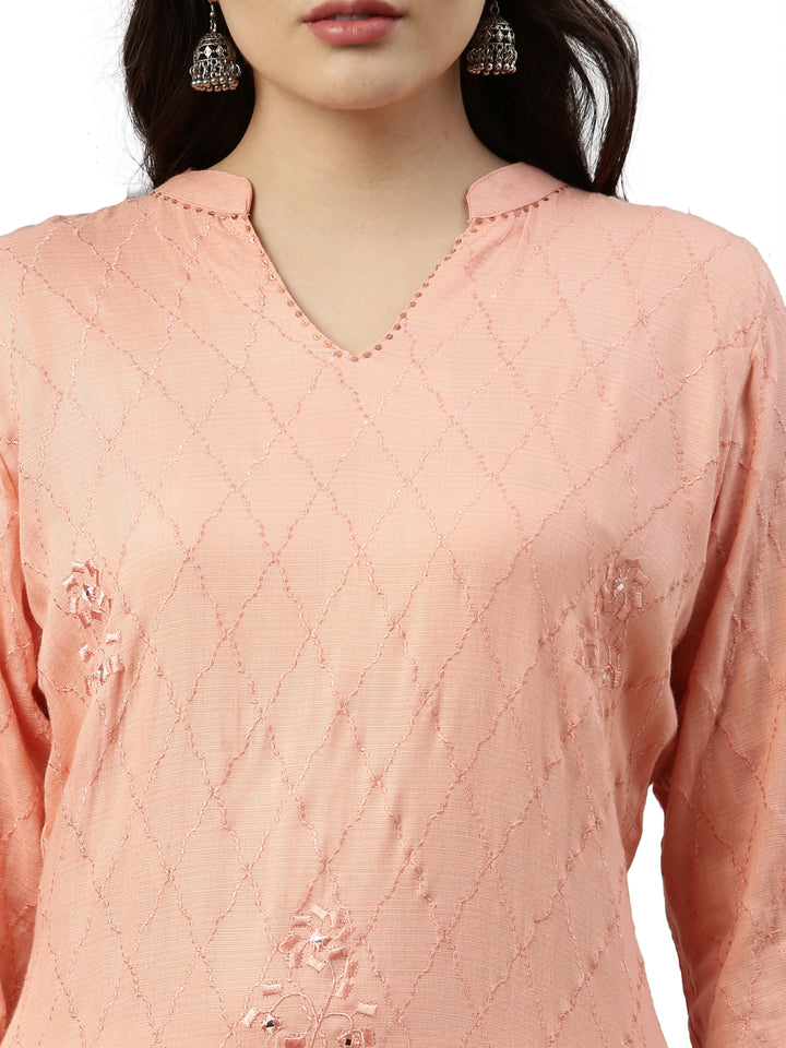 Neerus Pink slub rayon straight kurti - back view