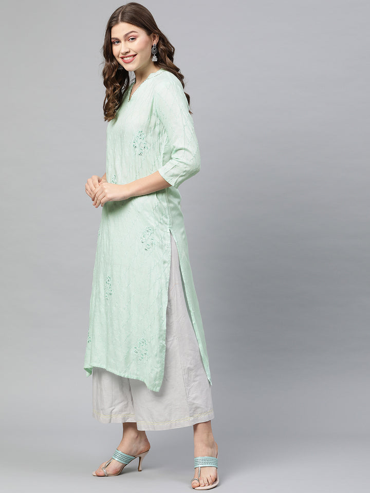 Neerus Green Embroidered Straight Kurta