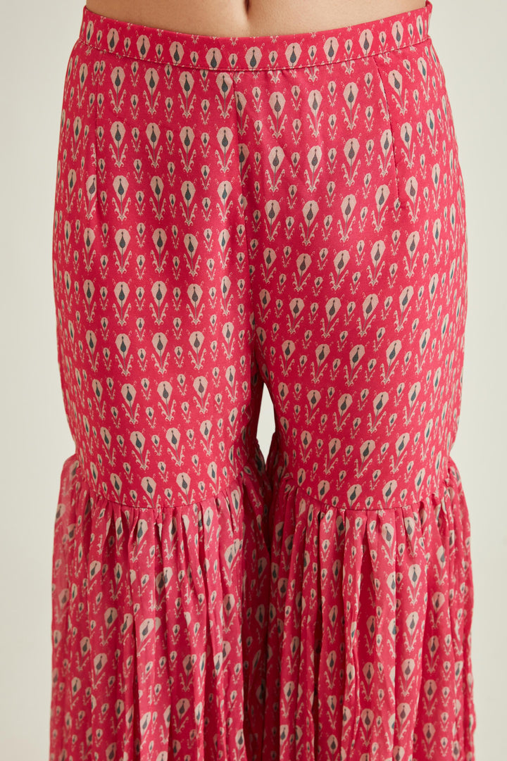 Neerus Pink georgette embellished kurta set - detail view 2