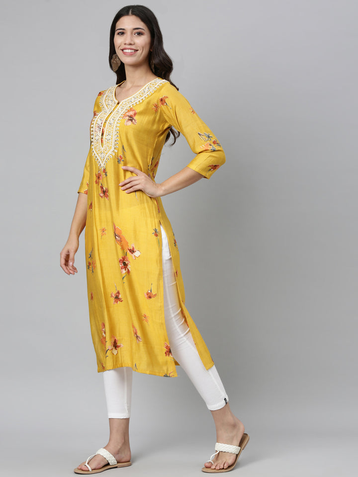 Neerus Yellow silk thread embroidered kurta - detail view 3