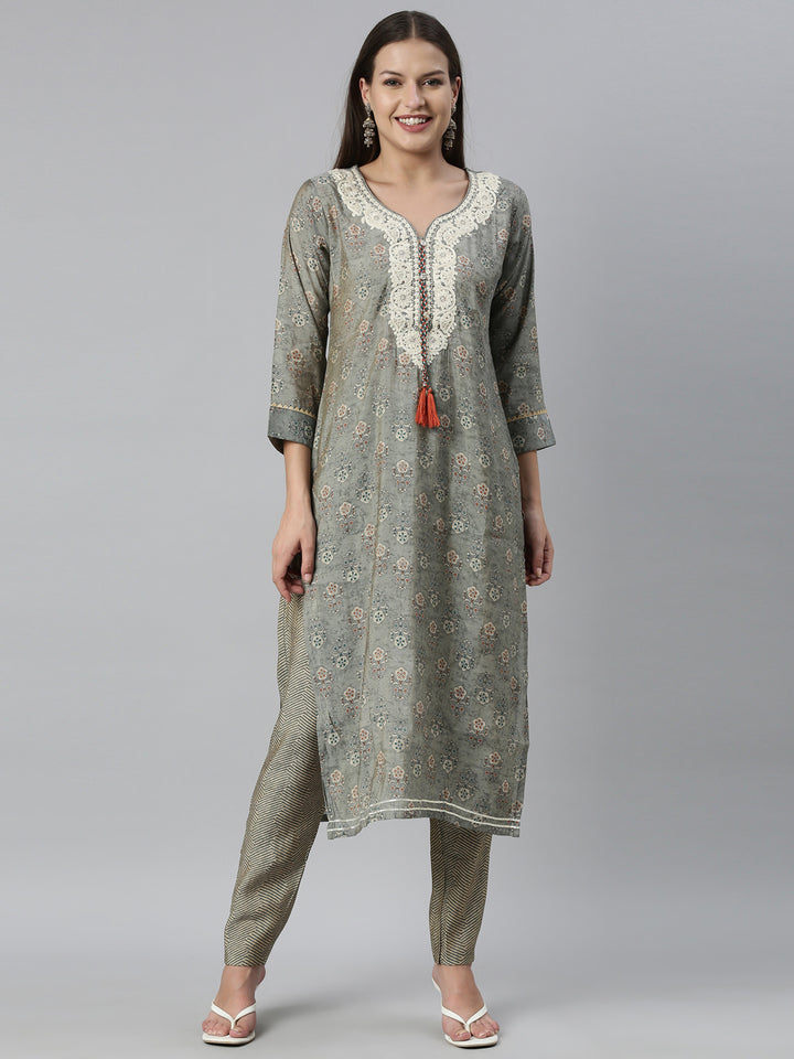 Neerus Grey muslin straight kurta set - detail view 7