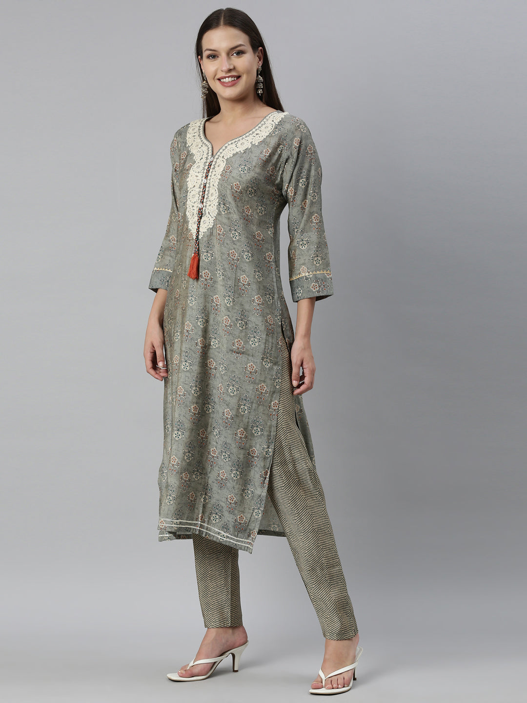 Neerus Grey muslin straight kurta set - side view