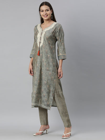 Neeru'S Grey Color Muslin Fabric Kurta Set