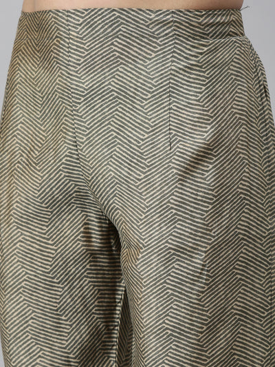 Neeru'S Grey Color Muslin Fabric Kurta Set