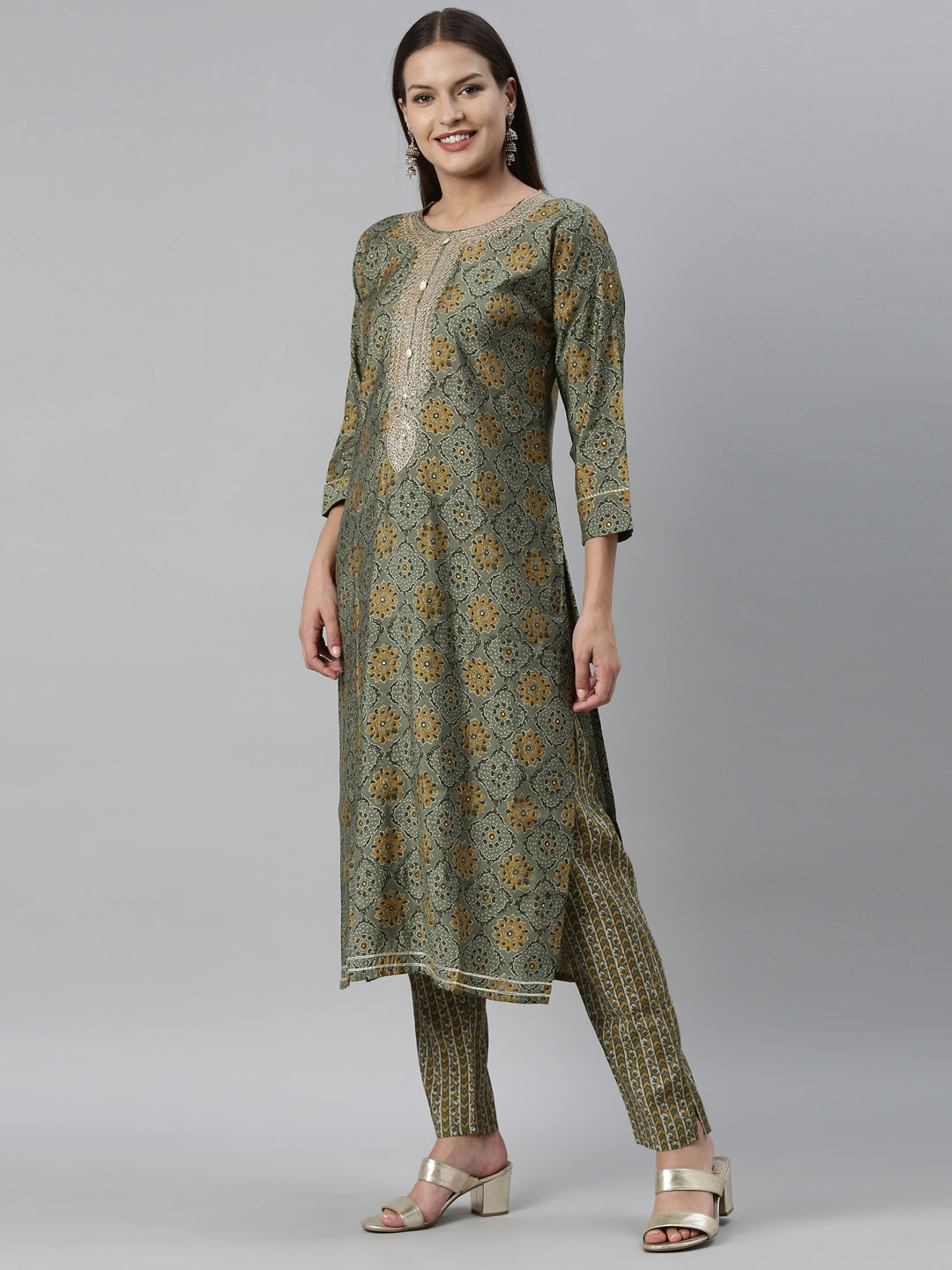 Neerus Green Color Muslin Fabric Kurta Set