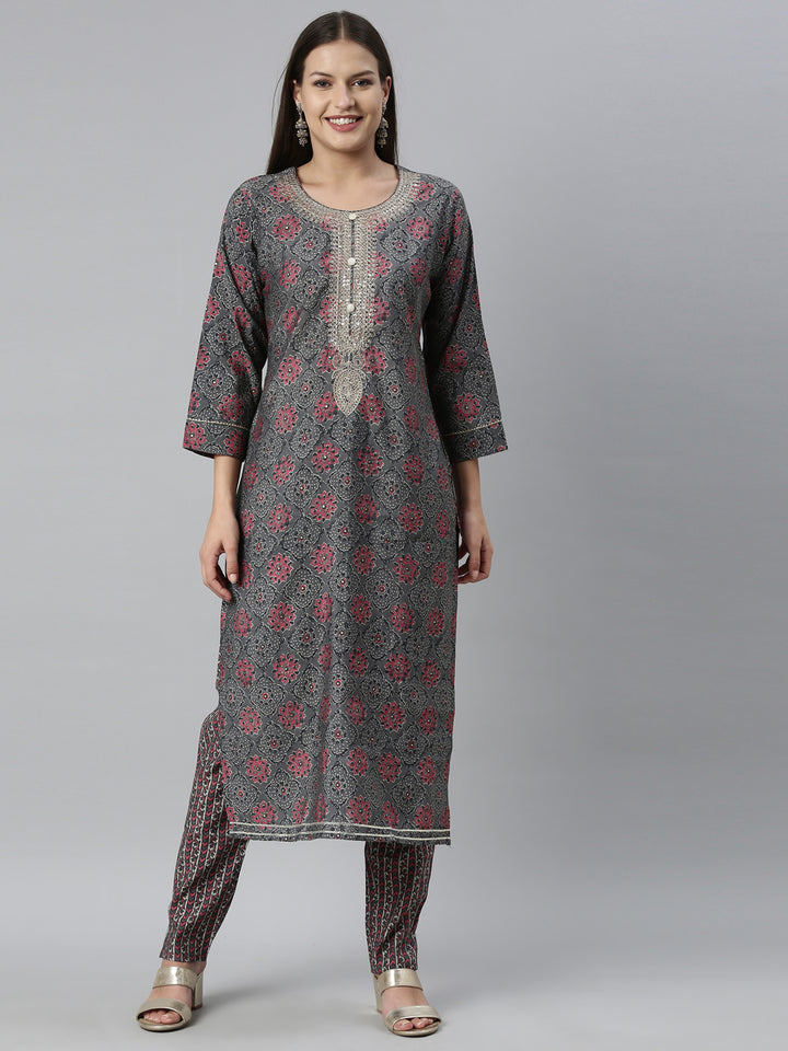 Neerus Grey Color Muslin Fabric Kurta Set