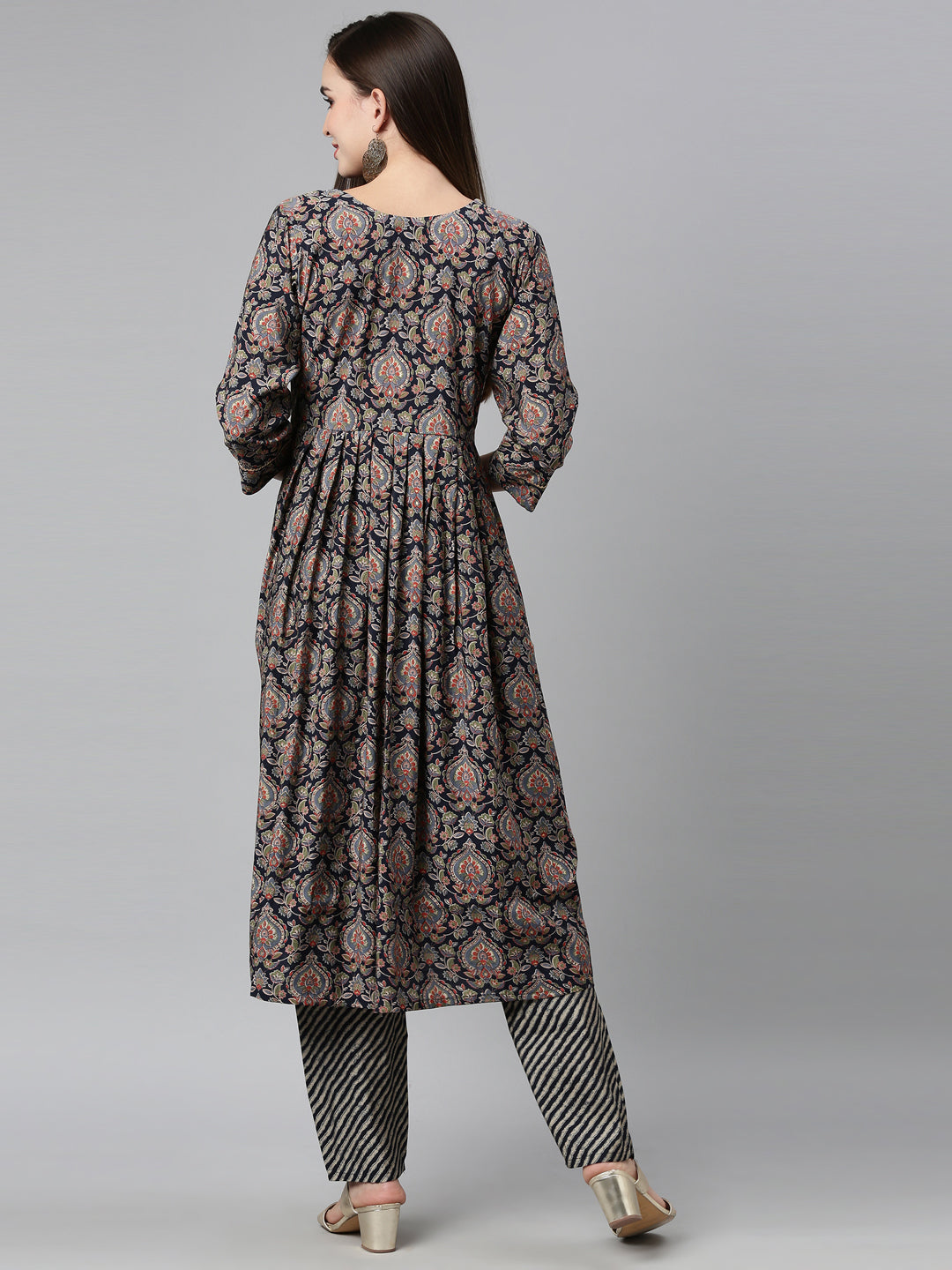 Neeru'SVY BLUE color, Shantoon fabric Kurta Sets