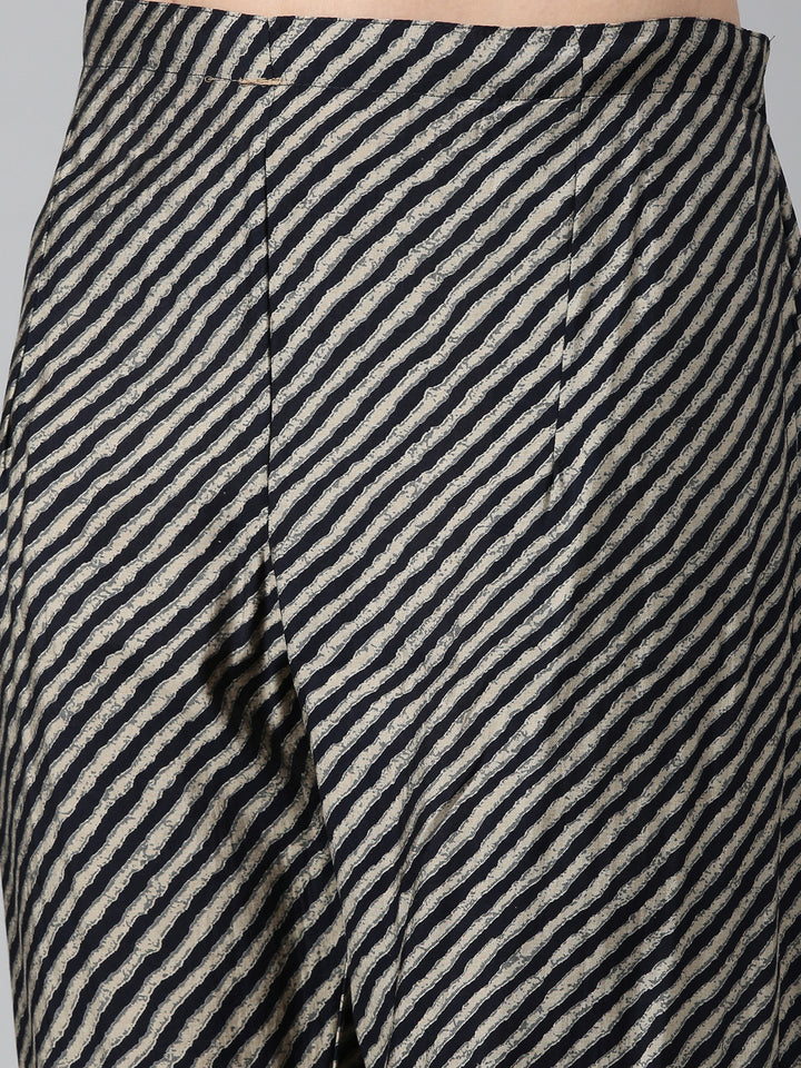 Neerusvy Blue Color Shantoon Fabric Kurta Sets