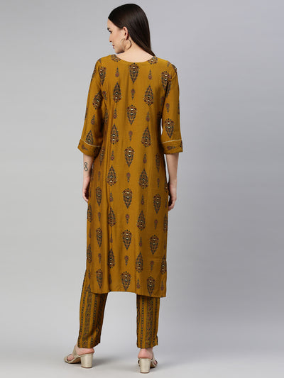Neeru'S Gold Color Model Fabric Kurta Set