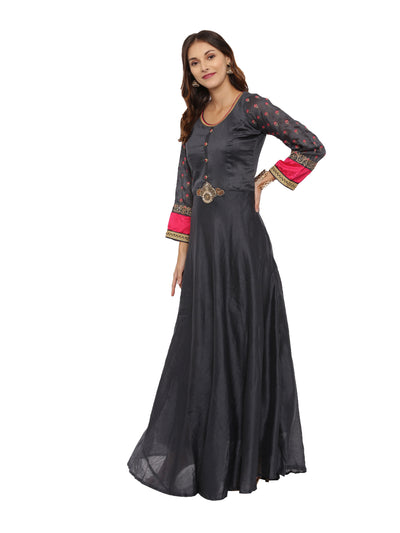 Neeru's Gray Color Chanderi Silk Fabric Sleeveless Suit-Anarkali