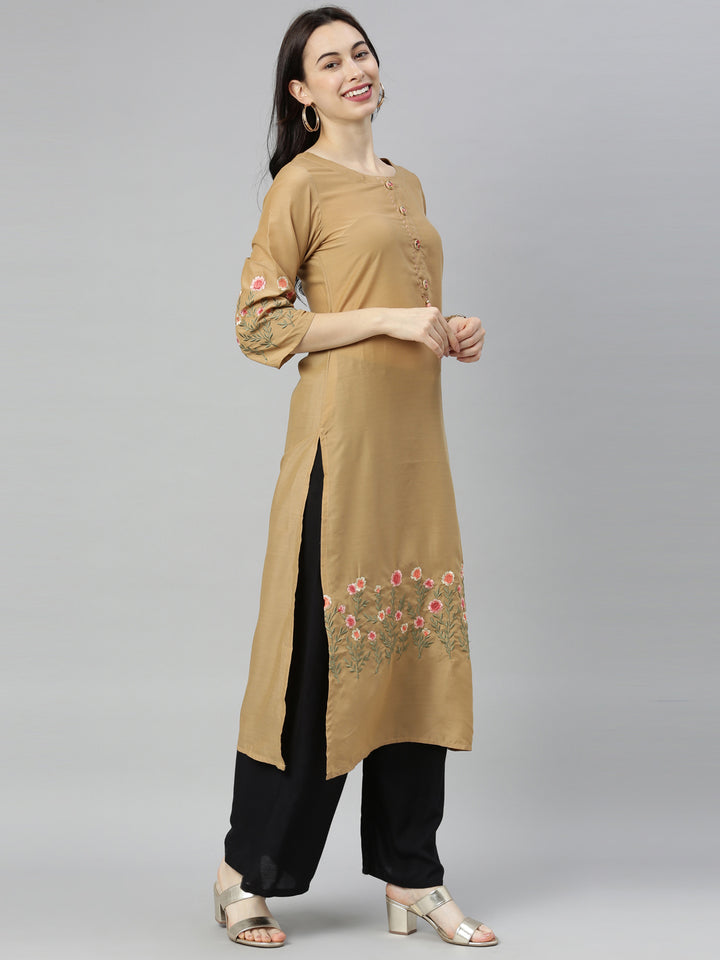 Neerus Yellow modal thread embroidered straight kurti - detail view 3