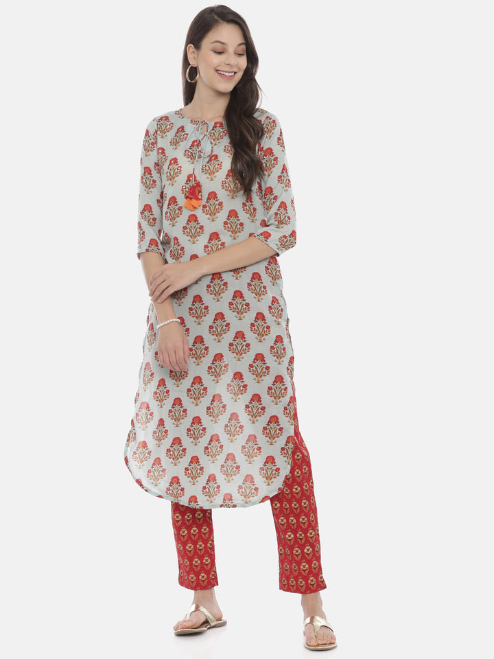 Neerus Blue printed kurta pant set - detail view 3