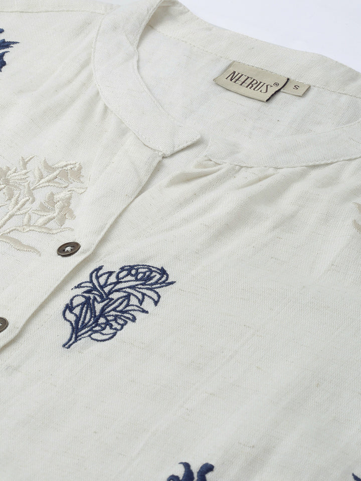 Neerus White cotton printed straight kurta - back view