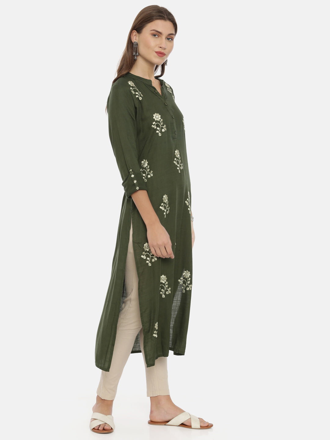 Neerus Green Rayon Embroidered Straight Kurta - detail view 1