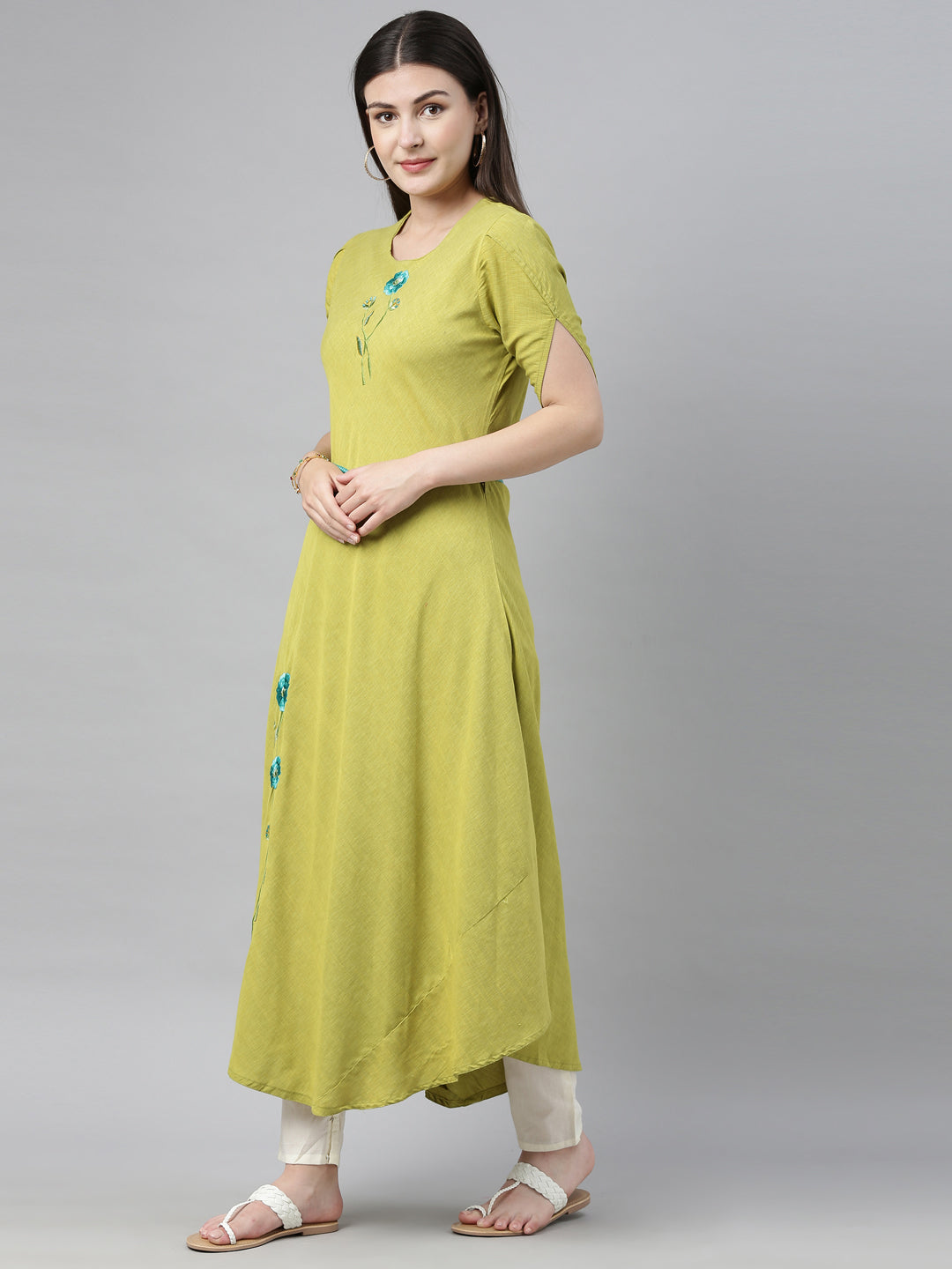 Neerus Green rayon solid kurti - detail view 1