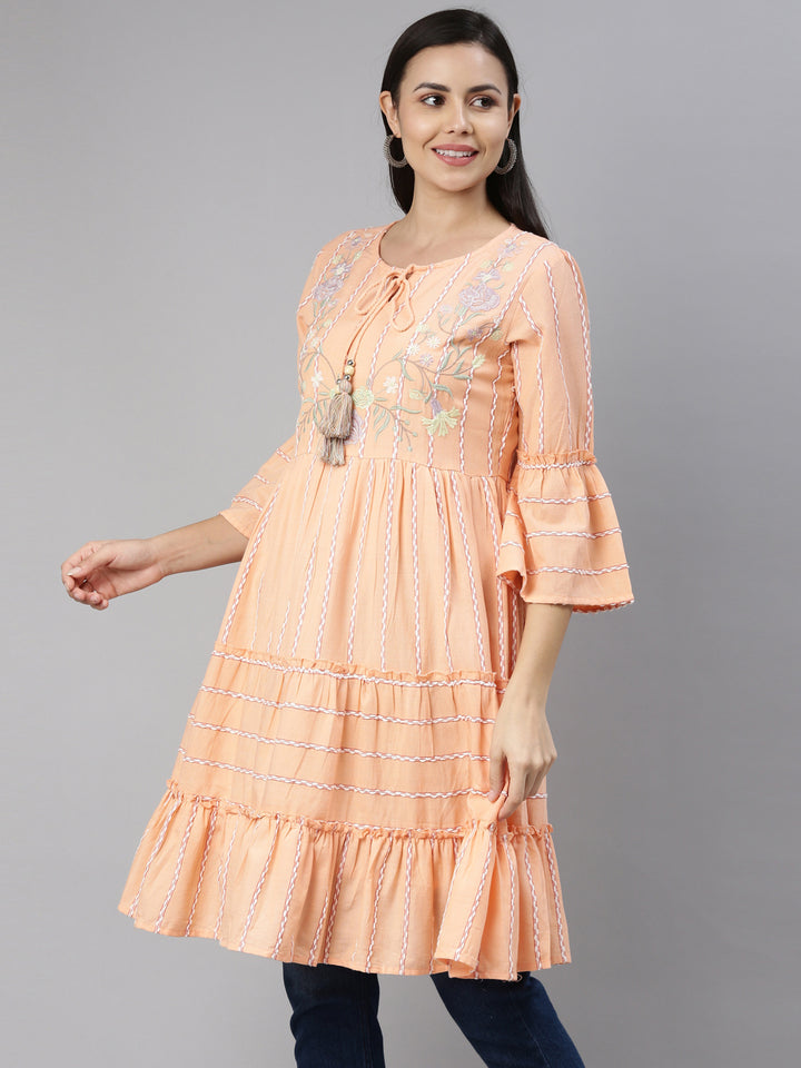 Neerus Pink rayon solid kurta - side view
