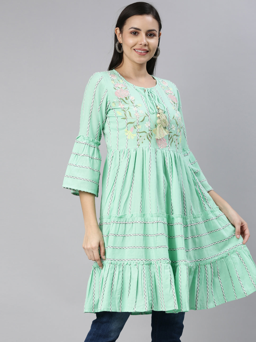 Neeru'S PARROT GREEN Color RAYON Fabric Kurta
