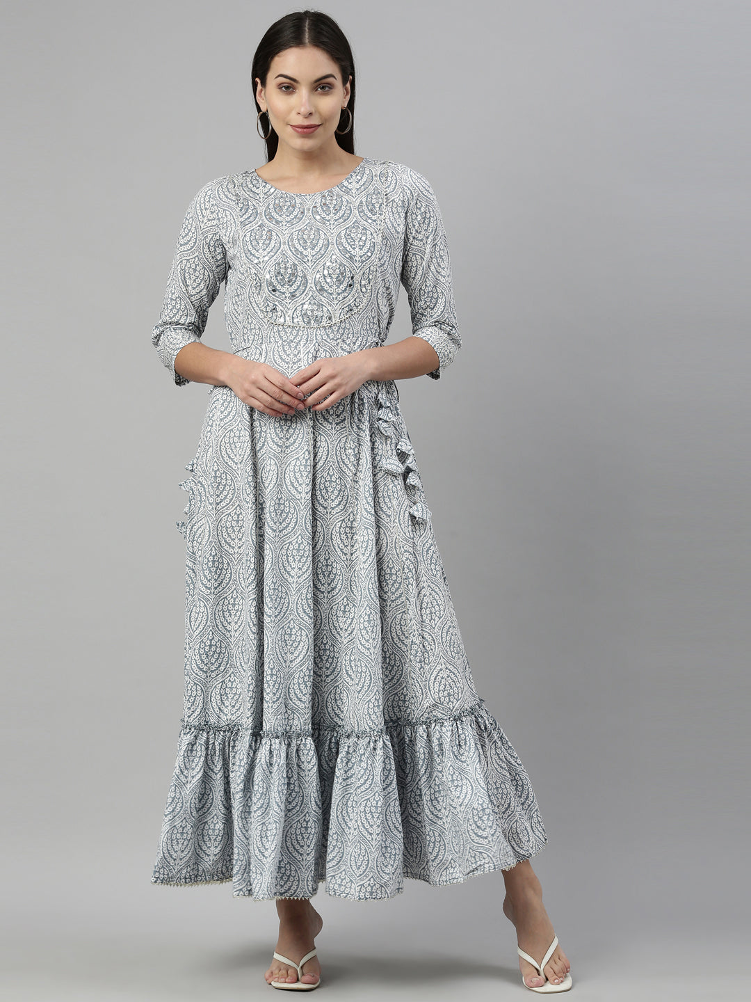 Neerus Grey cotton solid kurta - front view