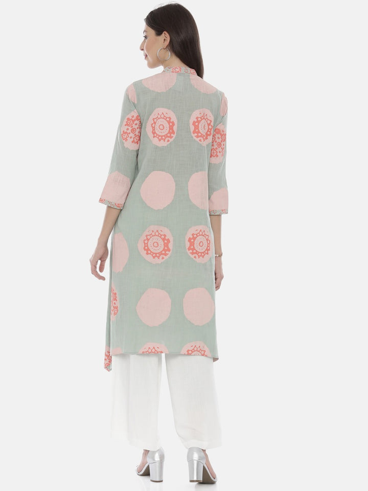 Neerus Green cotton printed high-low kurta - detail view 2