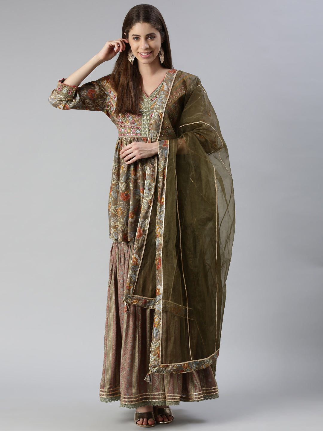 Neerus Green muslin embroidered kurta set with skirt and dupatta - detail view 2