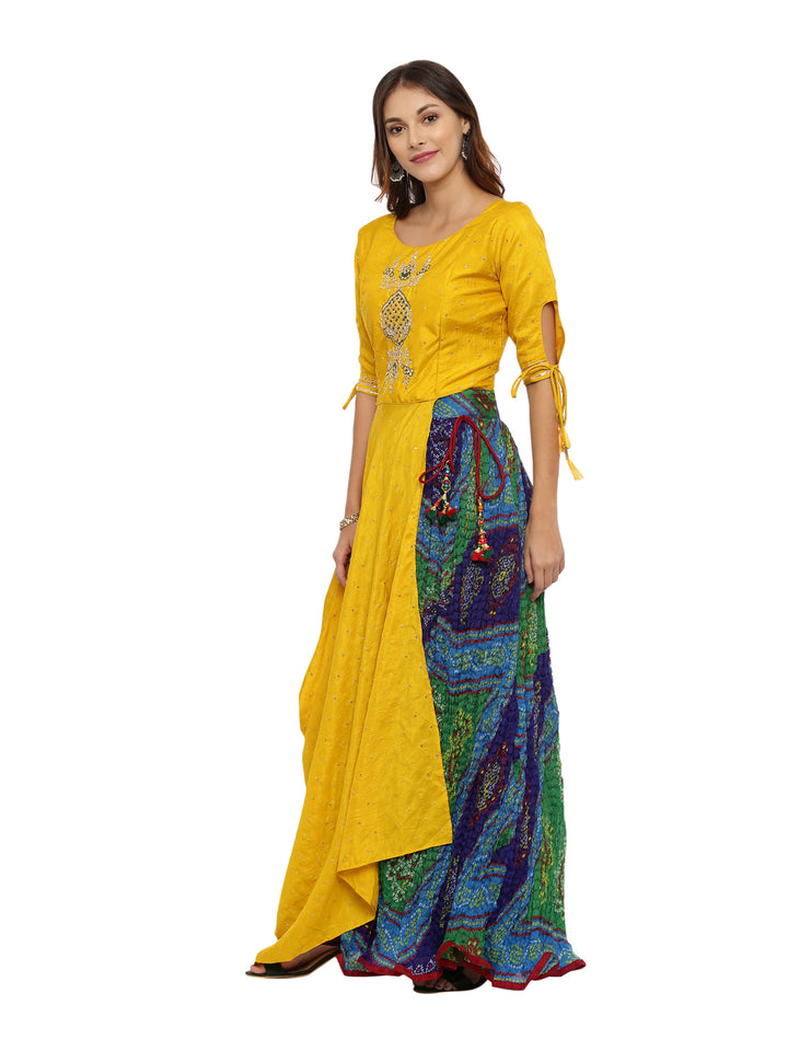 Neerus Multi silk embellished kurta set with skirt and dupatta - detail view 2