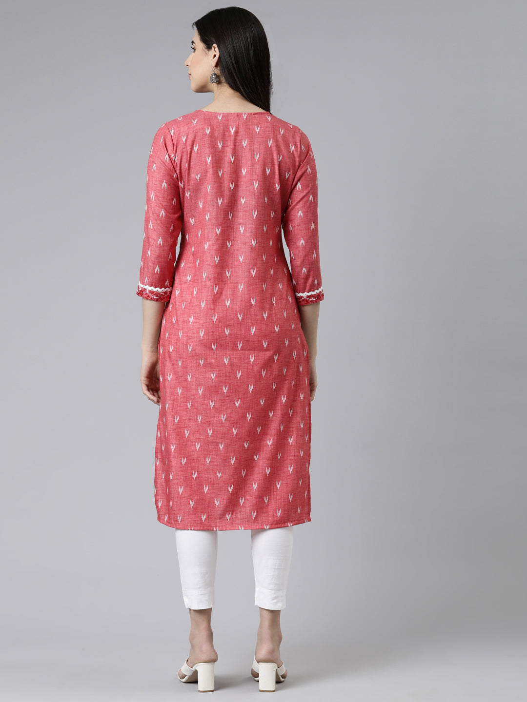 Neerus Red Straight Printed Cotton Kurtas