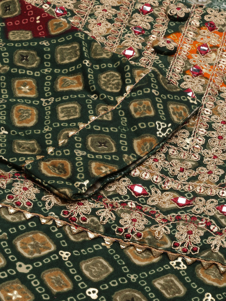 Neerus Green cotton printed straight kurti - detail view 2