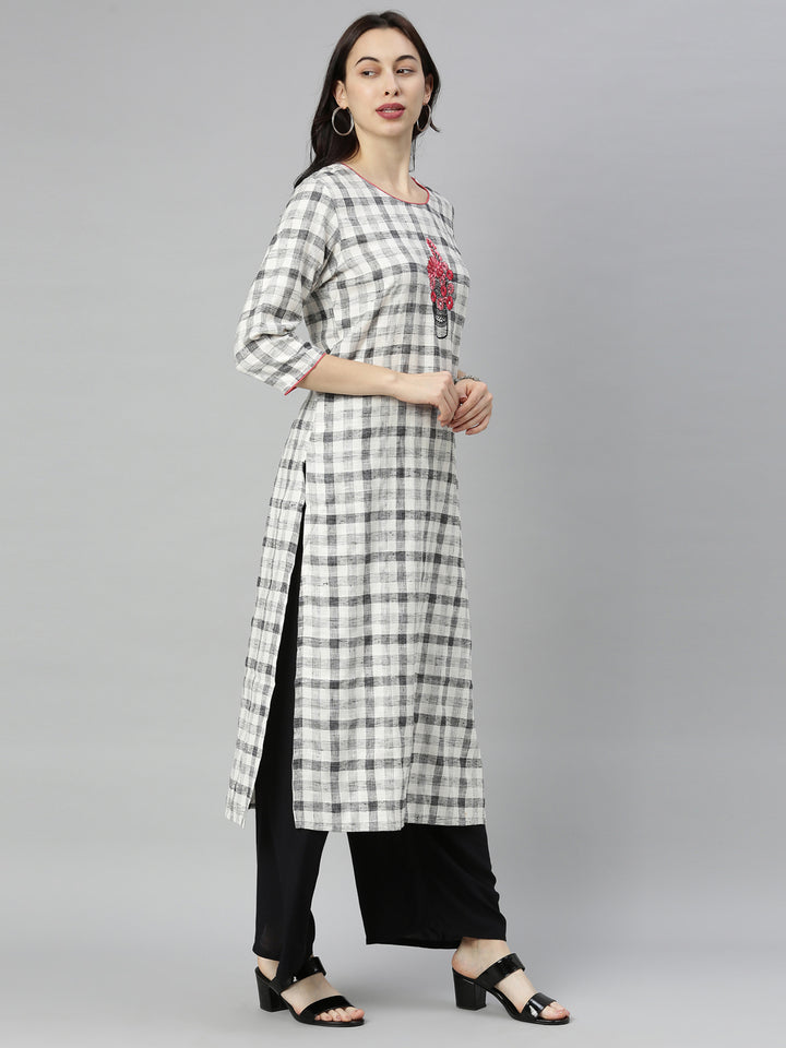 Neerus Grey embroidered straight kurta - detail view 3