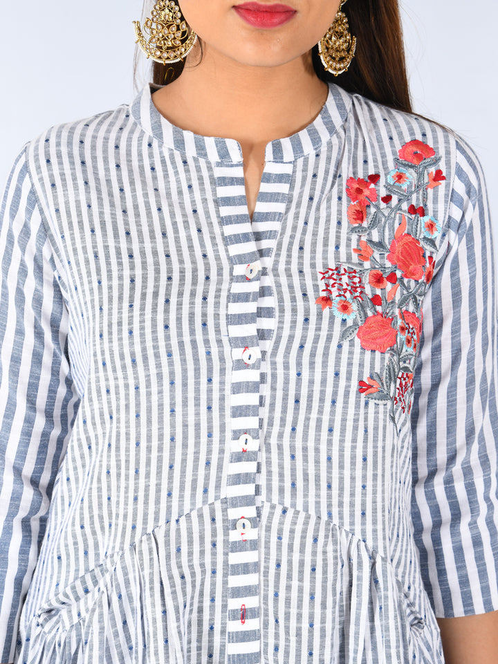 Neerus White cotton printed straight kurti - detail view 2
