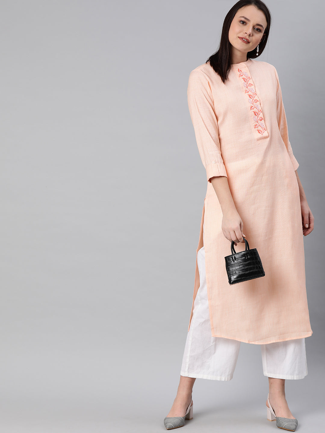Neerus Pink rayon embroidered straight kurta - detail view 2