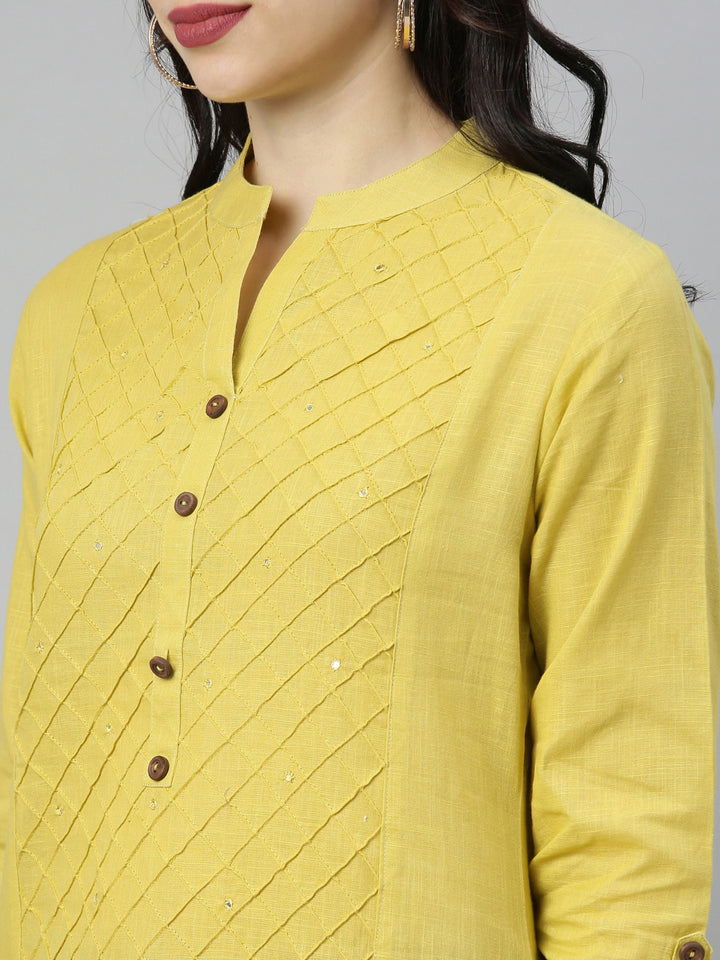 Neerus Olive Embroidered Straight Kurta