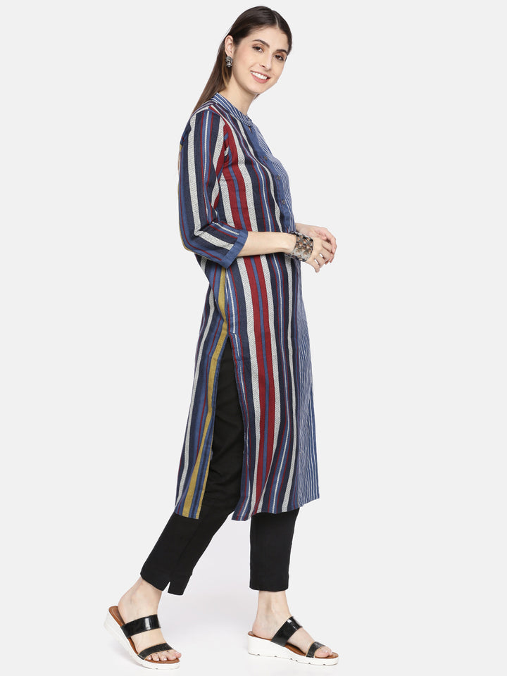 Neerus Blue Striped Straight Kurta
