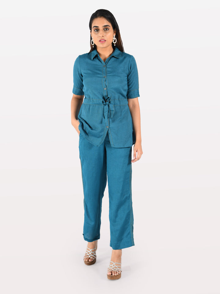 Neerus Green cotton solid co-ord set tunic with trousers - detail view 1