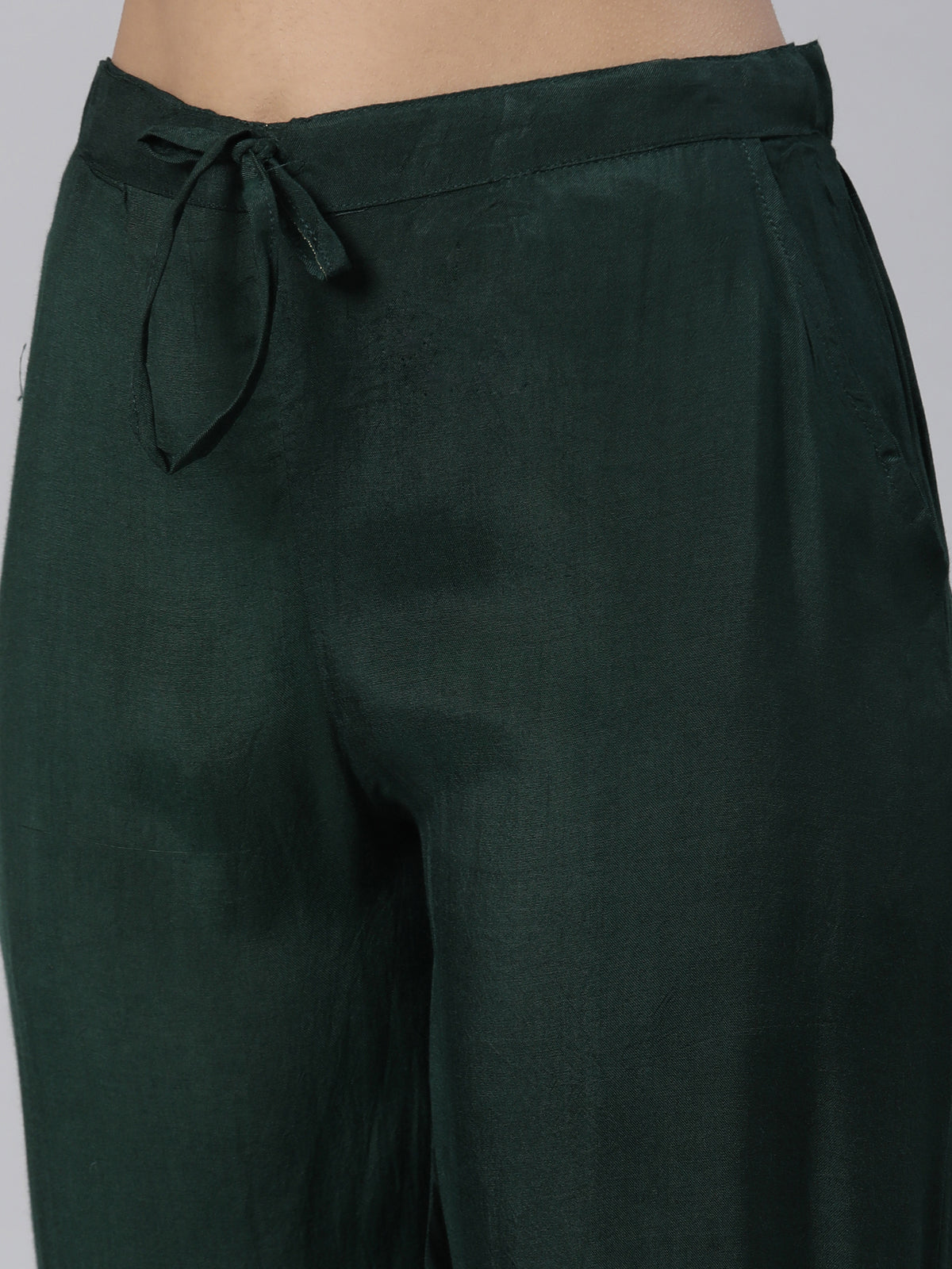 Neerus Green Regular Knee Length Printed Kurta Solid Trousers With Dupatta